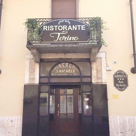 Albergo San Michele Мортара Екстериор снимка