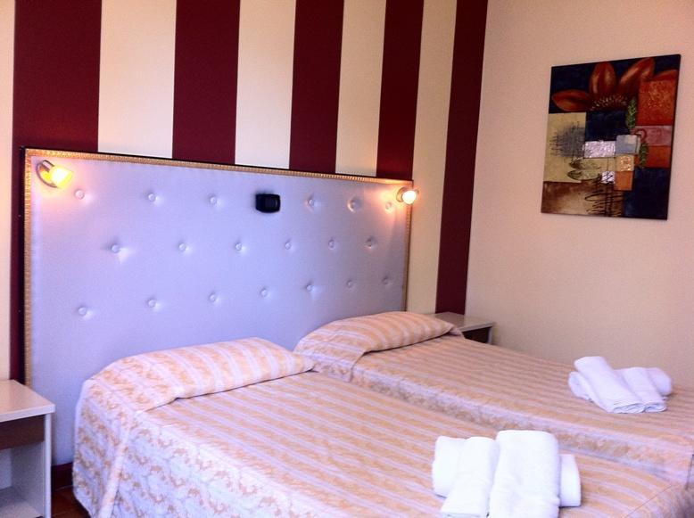 Albergo San Michele Мортара Екстериор снимка