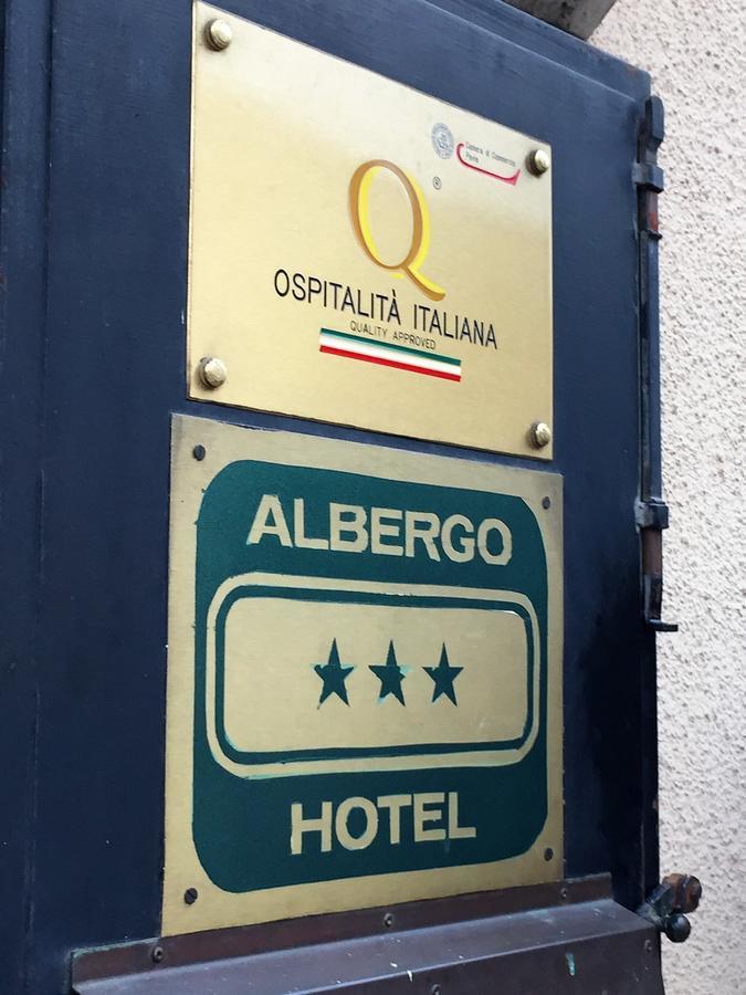 Albergo San Michele Мортара Екстериор снимка