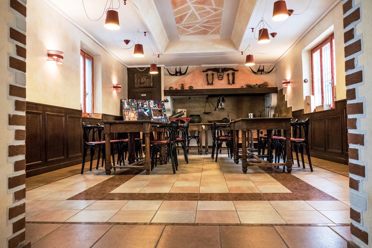 Albergo San Michele Мортара Екстериор снимка